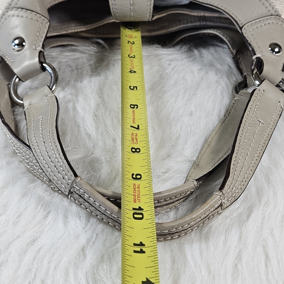 Coach Soho Optic Lynn Light Pastel Signature Canvas Gray Leather Trim Hobo Bag - Picture 5 of 16